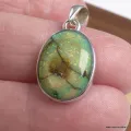 Pendentif Opale Sterling ou Monarque verte jaune - Pendentifs pierres naturelles