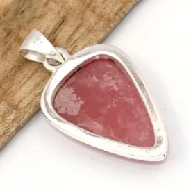 Pendentif Rhodochrosite gel qualité AAA triangulaire - Bijoux en Rhodochrosite