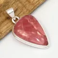 Pendentif Rhodochrosite gel qualité AAA triangulaire - Bijoux en Rhodochrosite