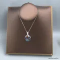 Pendentif Verre Dichroïque lumineux multicolore - Pendentifs pierres naturelles