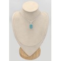 Pendentif Calcedoine bleu paraiba rectangulaire et argent 925