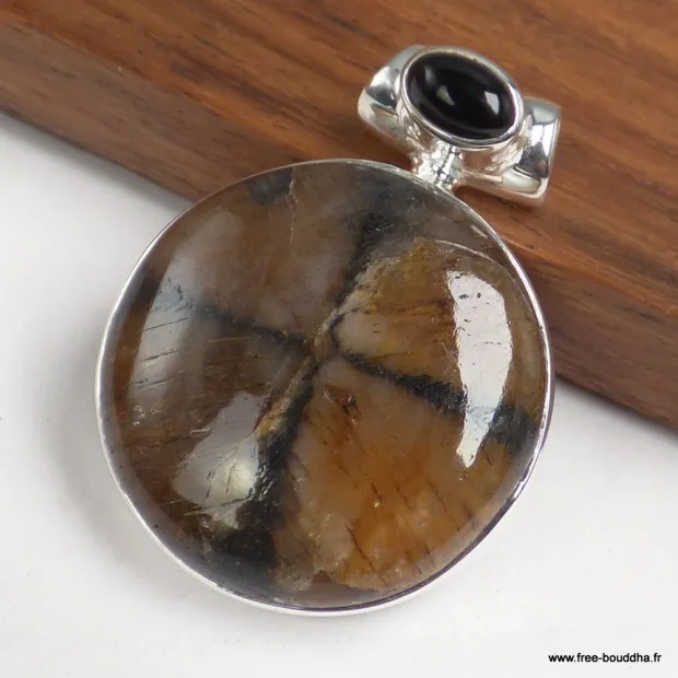 Pendentif rond en Chiastolite Andalousite et onyx noir - Bijoux en Chiastolite