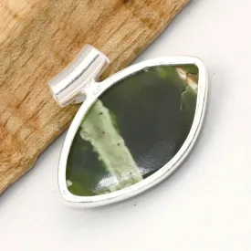 Pendentif Calcédoine Chrome forme d'oeil et péridot - Bijoux en Calcédoine Chrome