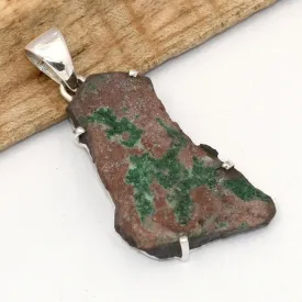 Pendentif Conichalcite Forme Libre, Pierre Verte – Argent 925