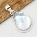 Pendentif Cristal de Roche - forme larme argent 925 - Bijoux en Cristal de roche