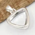 Pendentif Cristal de Roche triangulaire - Quartz Clair - Bijoux en Cristal de roche