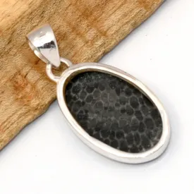 Petit Pendentif ovale Corail noir Stingray – argent 925 - Bijoux en Corail Noir
