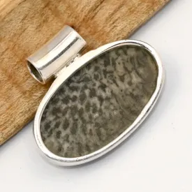 Pendentif corail fossile et Onyx noir -argent 925 - Bijoux en Corail Noir
