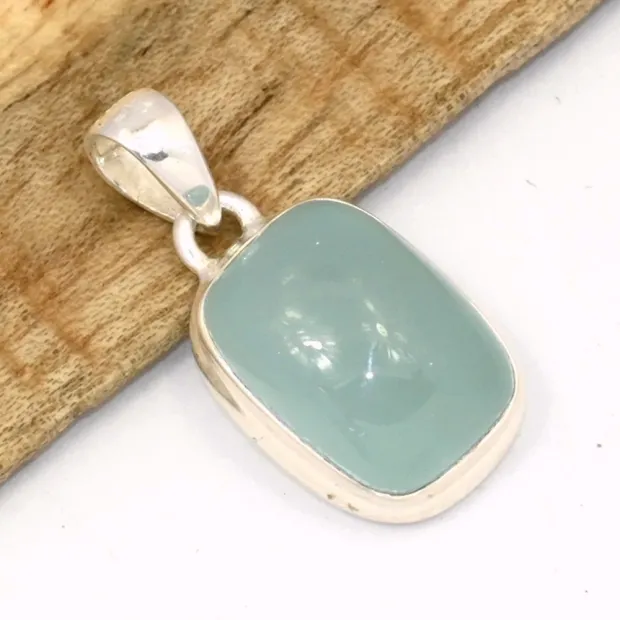 Petit Pendentif Calcédoine d'eau rectangulaire - Bijoux en Calcédoine bleue