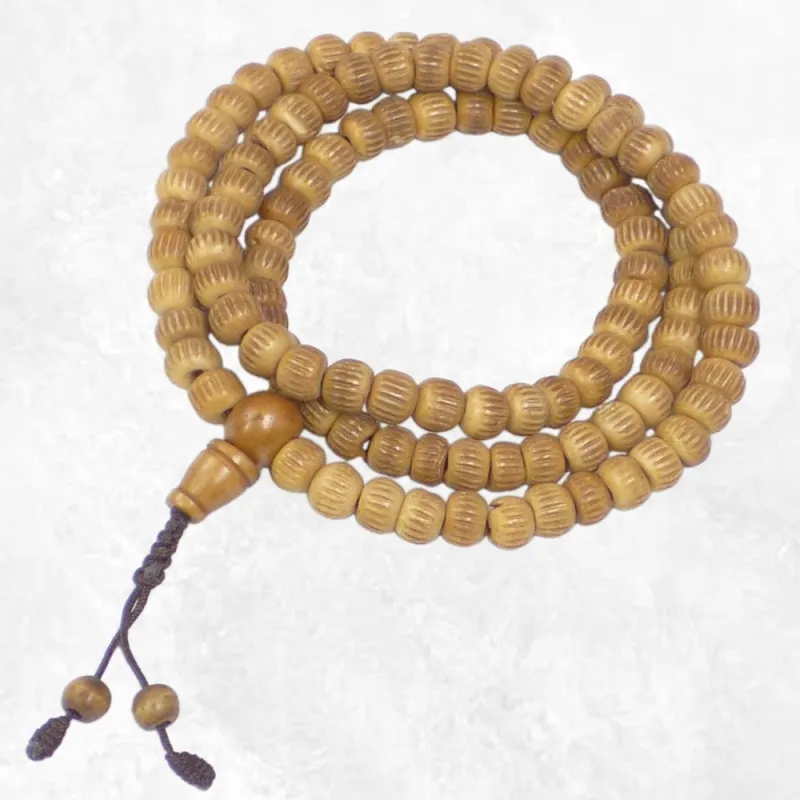 Mala tibétain en os de buffle brun strié – 108 perles – Népal