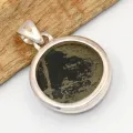 Pendentif rond pyrite sur magnétite porte-bonheur – argent 925