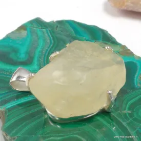 Pendentif Verre de Libye forme triangle arrondi - Pendentifs pierres naturelles