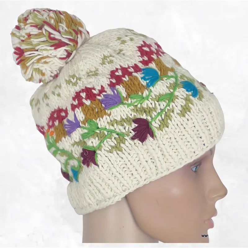 Bonnet népalais écru à pompon, laine tricotée main, doublé polaire - Gants , bonnets népalais