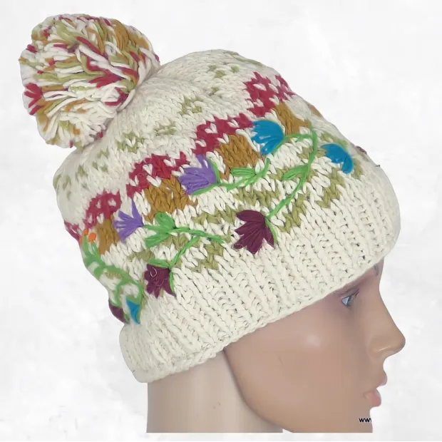 Bonnet népalais écru à pompon, laine tricotée main, doublé polaire - Gants , bonnets népalais