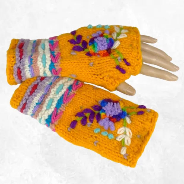 Mitaines femme en laine safran fleur lilas, chaudes et artisanales - Mitaines en laine du Népal