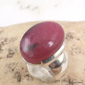 Bague rhodonite ovale rose vif et liseré noir en argent 925 - taille 53 - Bagues pierres naturelles