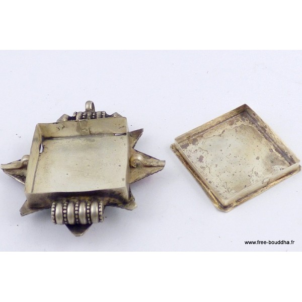 Pendentif tibétain GHAU POISON ETOILE Bijoux tibetains bouddhistes 2668.3