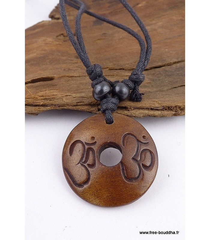 Collier tibétain en os de Buffle gravé du Om Bijoux tibetains bouddhistes WN22.1