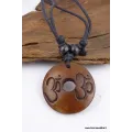 Collier tibétain en os de Buffle gravé du Om - Colliers tibétains et népalais