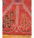 Tenture murale bouddhiste SIGNES AUSPICIEUX couleur rouge Tentures tibétaines Bouddha TENSAU1