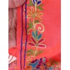 Châle rose en laine brodée motifs ethniques et perles Pashminas laine et broderies CBP12