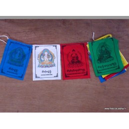 10 drapeaux tibétains décorés de mantras Drapeaux tibétains DSA2