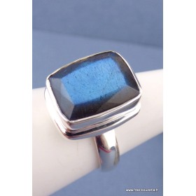 Bague Labradorite bleue facettée rectangulaire T 56 Bijoux en Labradorite TUV57.2