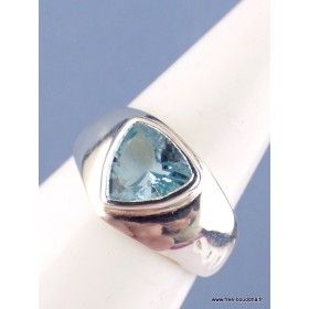 Bague triangulaire Topaze bleue T 57 Bijoux en Topaze  KB39.4