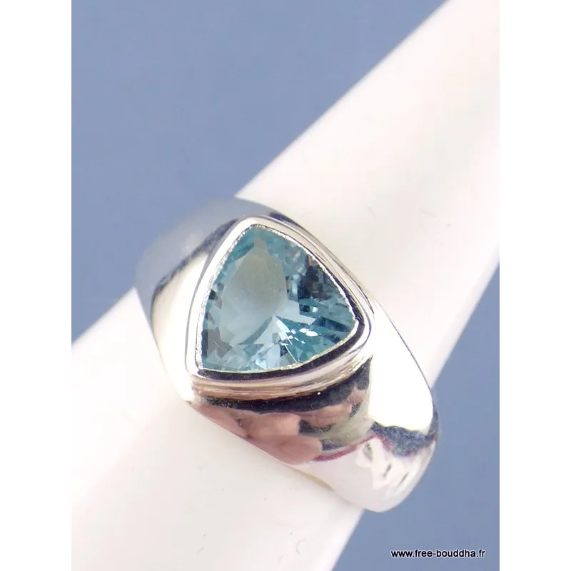 Bague triangulaire Topaze bleue T 56/57 - Bijoux en Topaze