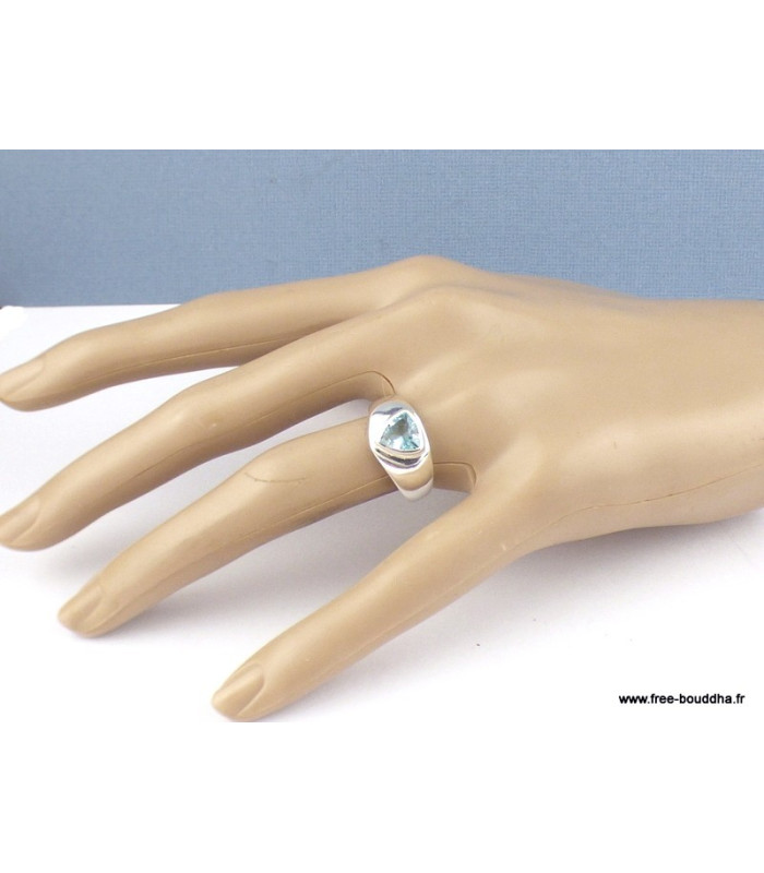 Bague triangulaire Topaze bleue T 57-c Bijoux en Topaze KB39.4