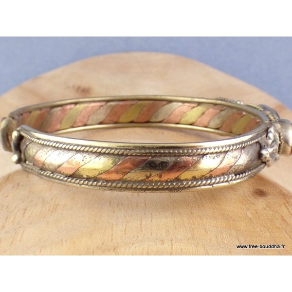 Bracelet tibétain tressé cuivre laiton Corail Onyx vert Bracelets tibétains bouddhistes AST5.5