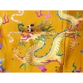 Tenture murale Dragons en soie épaisse safran - Tentures bouddhistes