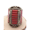 Grosse bague Tibétaine traditionnelle Corail Taille 61 - Bagues tibétaines bouddhistes