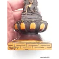 Statuette bouddhiste Stupa tibétain de temple en résine patine antique - Statuettes bouddhistes tibétaines artisanales