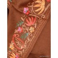 Châle femme laine marron chocolat brodé fil Pashminas laine et broderies CBP18