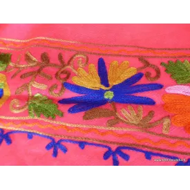 Châle pour femme rose Fuschia brodé fils - Châles en laine faits main