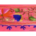 Châle pour femme rose Fuschia brodé fils - Châles en laine faits main
