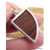 Pendentif en Oeil de Tigre rouge brut semi-oval Pendentifs pierres naturelles XV15.2