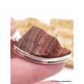 Pendentif en Oeil de Tigre rouge brut semi-oval Pendentifs pierres naturelles XV15.2