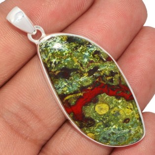 Bijoux en Pierre du Dragon