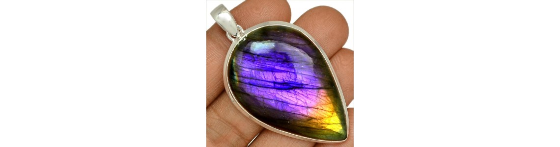 Labradorite Violette - Vertus - Lithothérapie