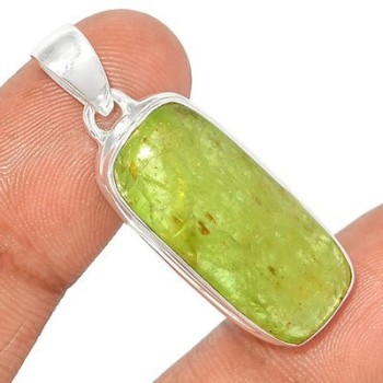 Bijoux en Cyanite Verte