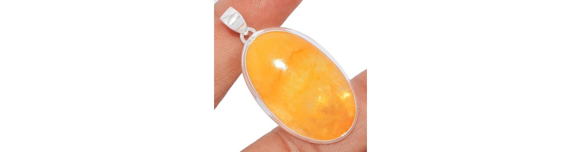 Agate Jaune à bandes, l'équilibre du ying et yang