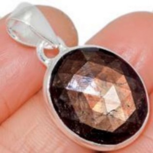 Bijoux en Saphir doré Zawadi