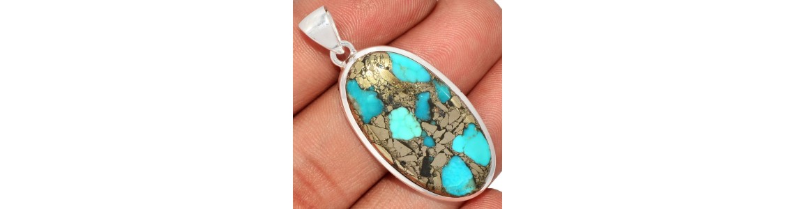 Bijoux en Turquoise Mohave avec pyrite