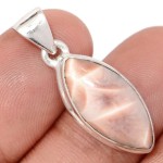 BIjoux en Natrolite