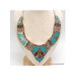 Collier tibétain traditionnel métal pierres