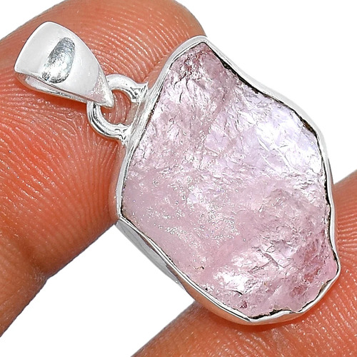morganite naturelle pierre du chakra du coeur