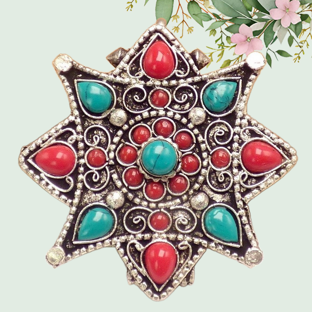 pendentif gau tibétain serti de pierres naturelles