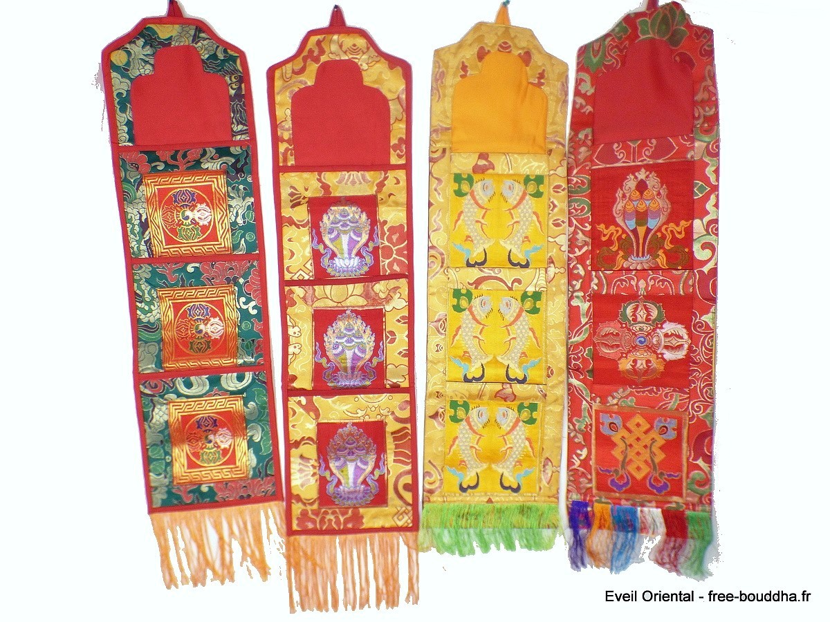 decoration-tibetaine-porte-courrier